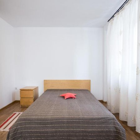 Vatra Accommodation Bukares Bagian luar foto
