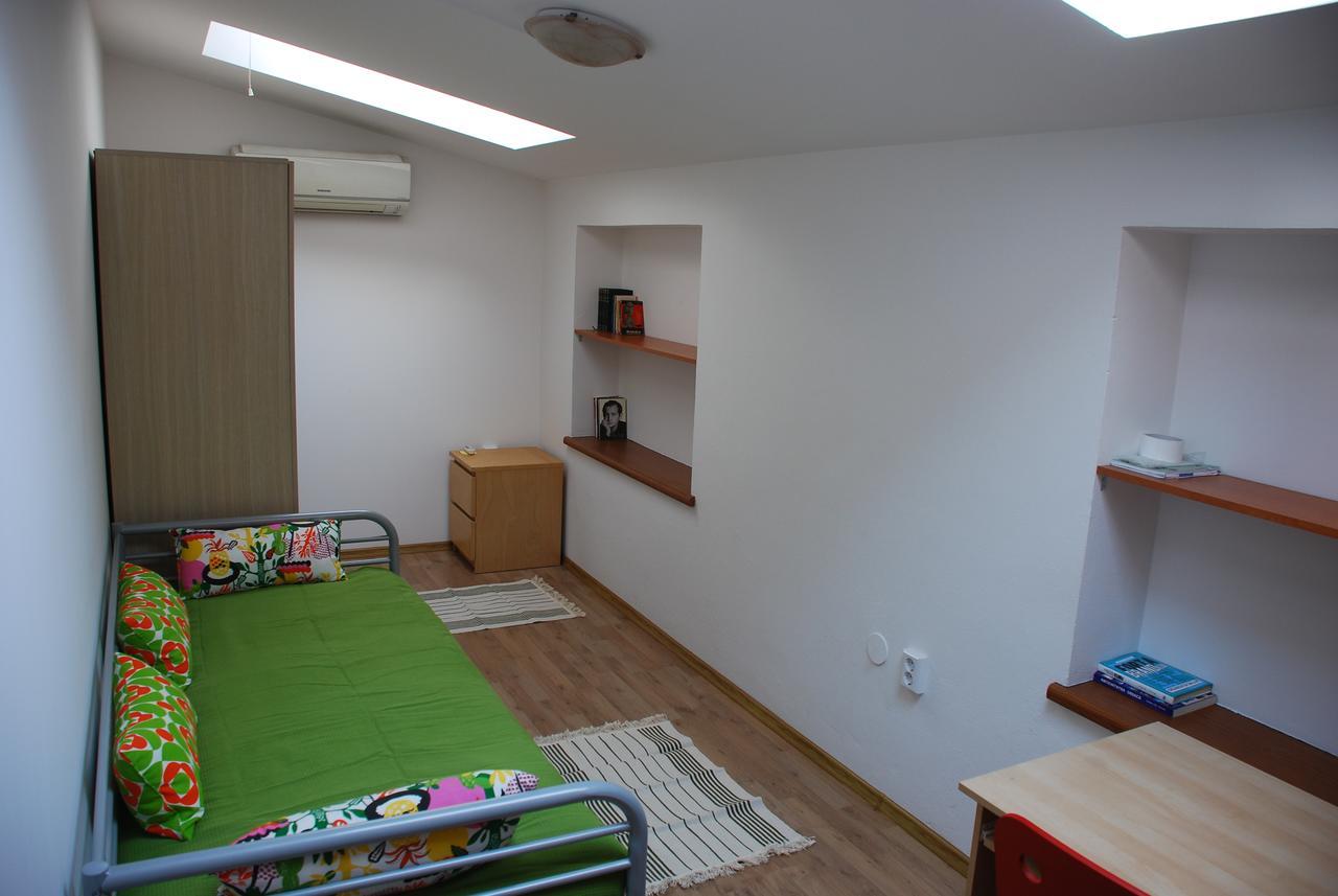 Vatra Accommodation Bukares Bagian luar foto
