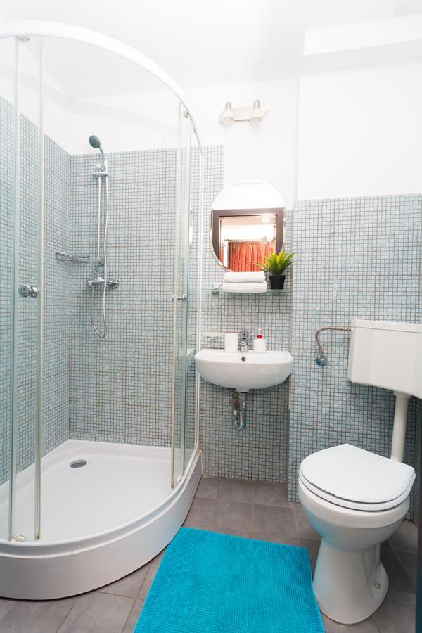 Vatra Accommodation Bukares Bagian luar foto