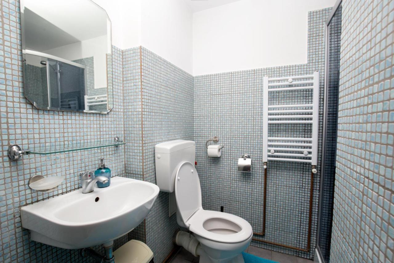 Vatra Accommodation Bukares Bagian luar foto