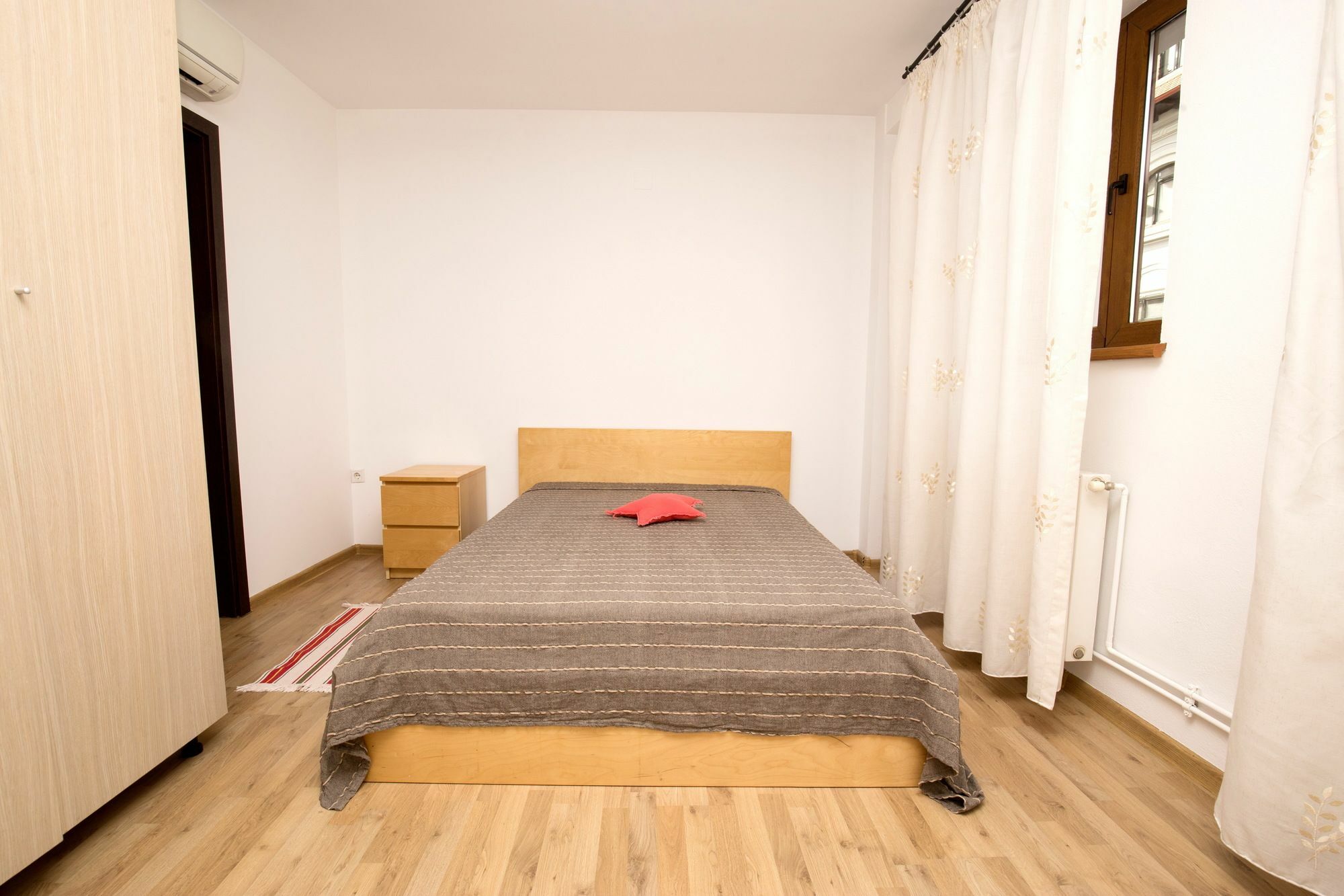 Vatra Accommodation Bukares Bagian luar foto