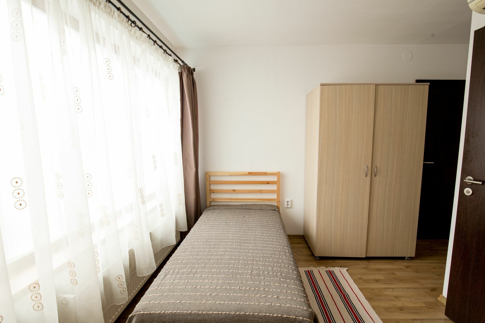 Vatra Accommodation Bukares Bagian luar foto
